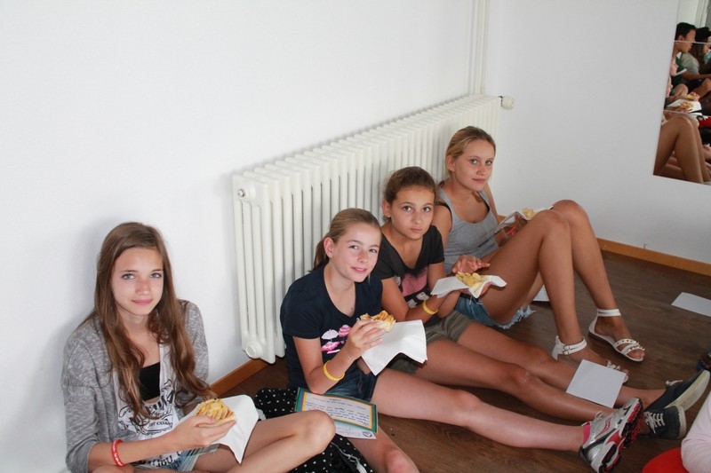 Village Camps International Summer Camp Leysin, Switzerland 2026-08-15 https://www.villagecamps.com/journals_admin/images/716-27-lang (27).jpg